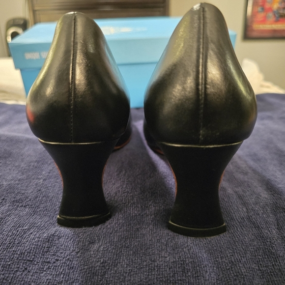 Fluevog Desmond Heels Size 8m5 Pumps Black - Picture 14 of 16